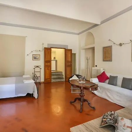 Spacious & Bright, Next To The Duomo Of Florence, Michelangelo, With Patio Apartment Florence